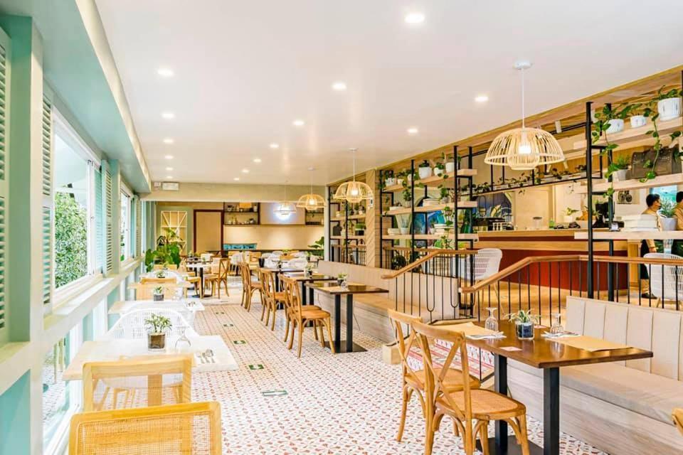 Hortz Hotels And Resorts Tagaytay City ภายนอก รูปภาพ