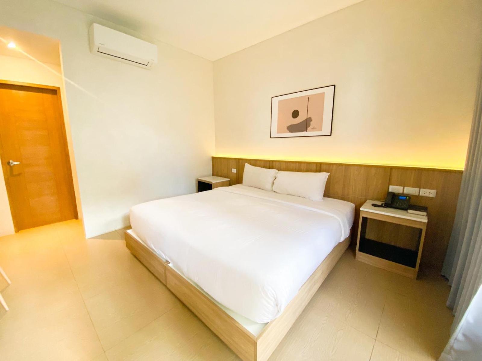 Hortz Hotels And Resorts Tagaytay City ภายนอก รูปภาพ