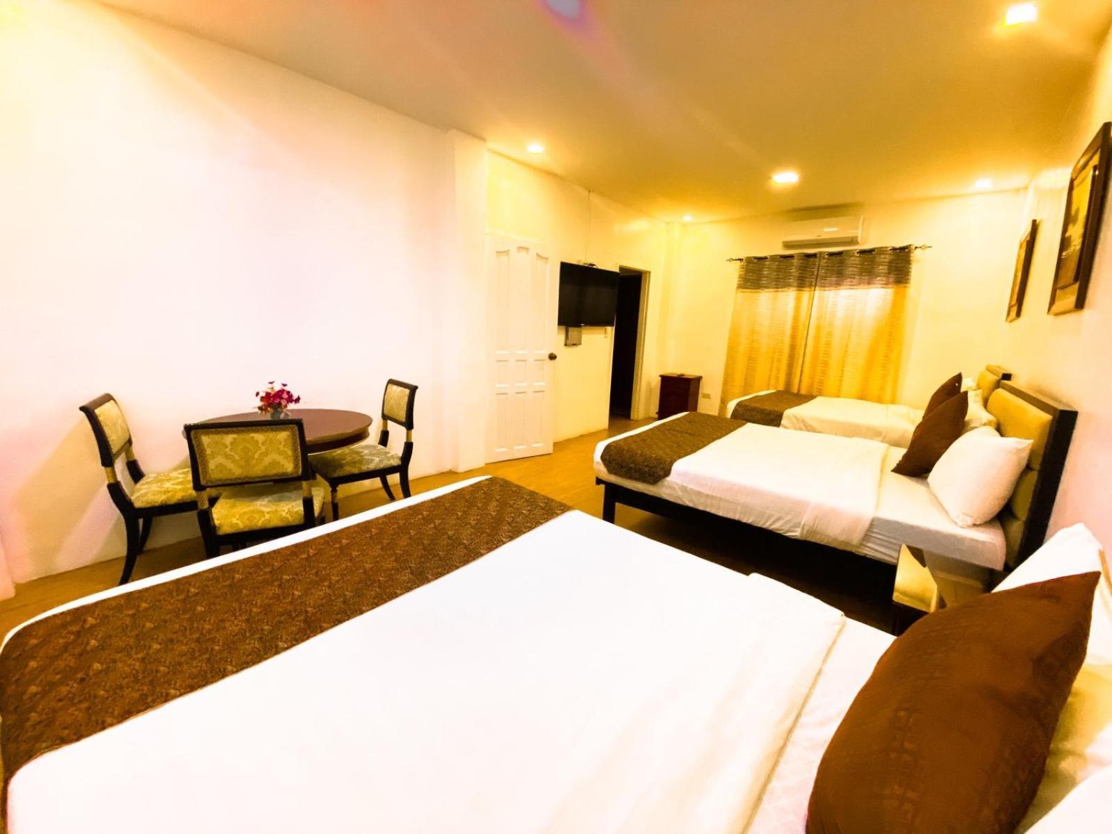 Hortz Hotels And Resorts Tagaytay City ภายนอก รูปภาพ