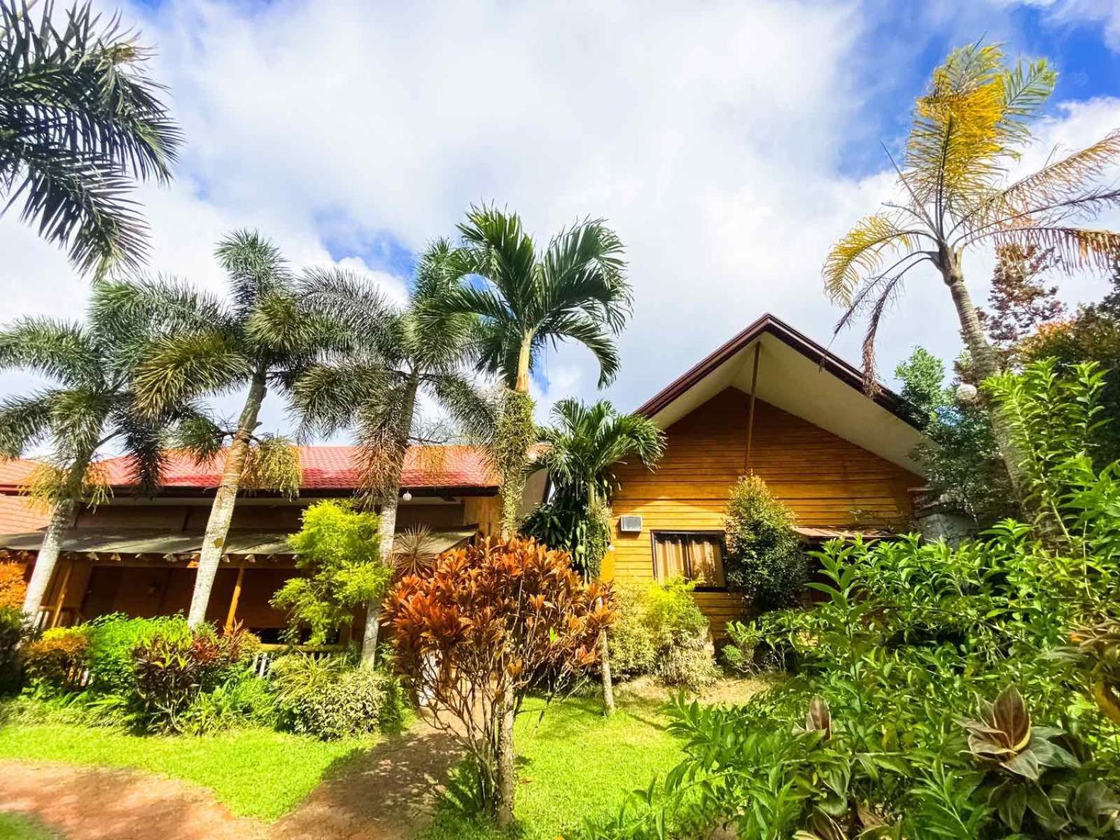 Hortz Hotels And Resorts Tagaytay City ภายนอก รูปภาพ
