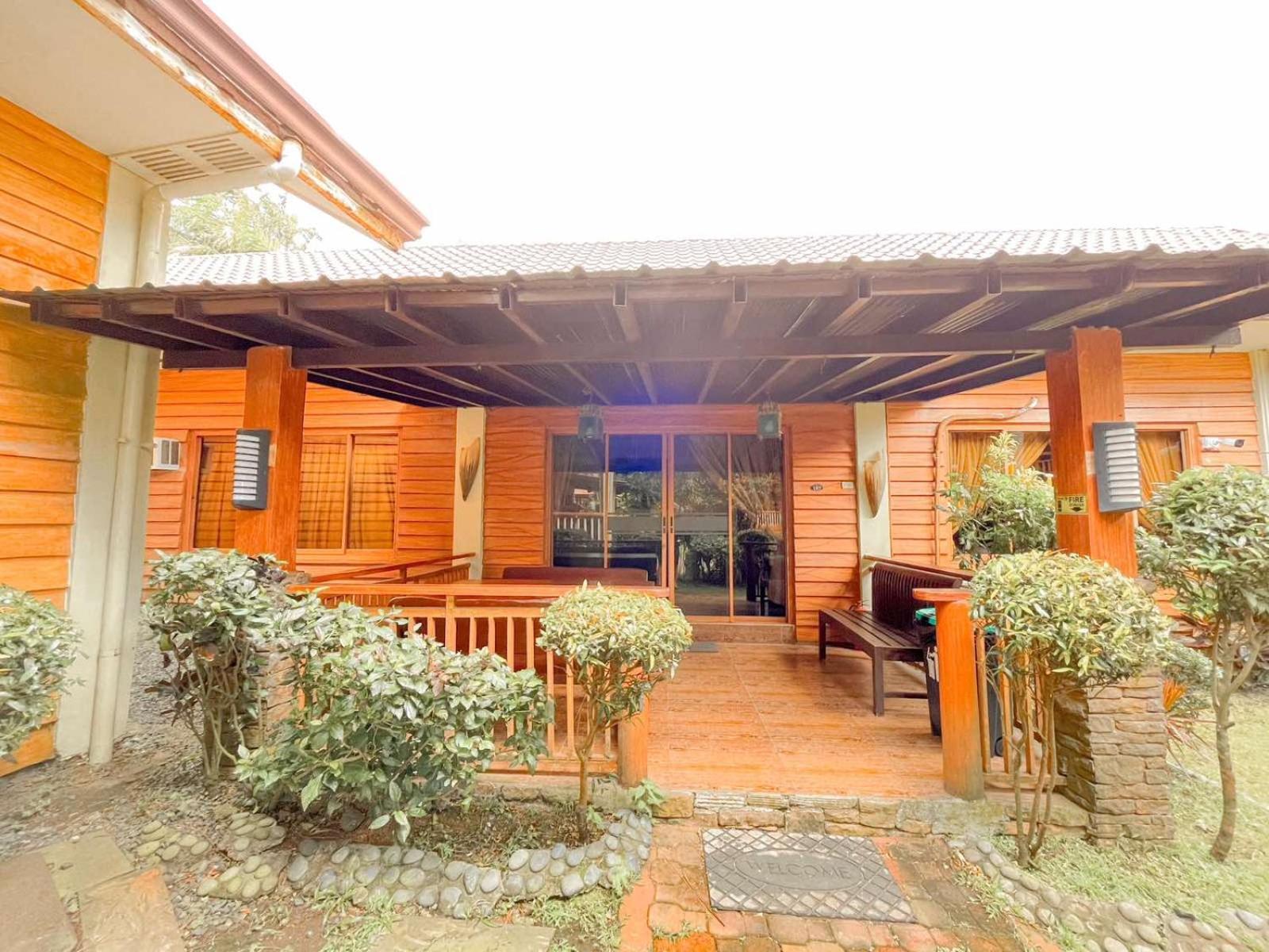 Hortz Hotels And Resorts Tagaytay City ภายนอก รูปภาพ
